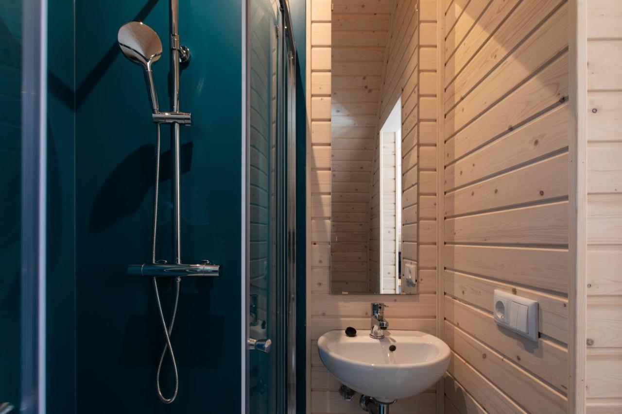 Pod Huisje Met Hottub ドックム エクステリア 写真