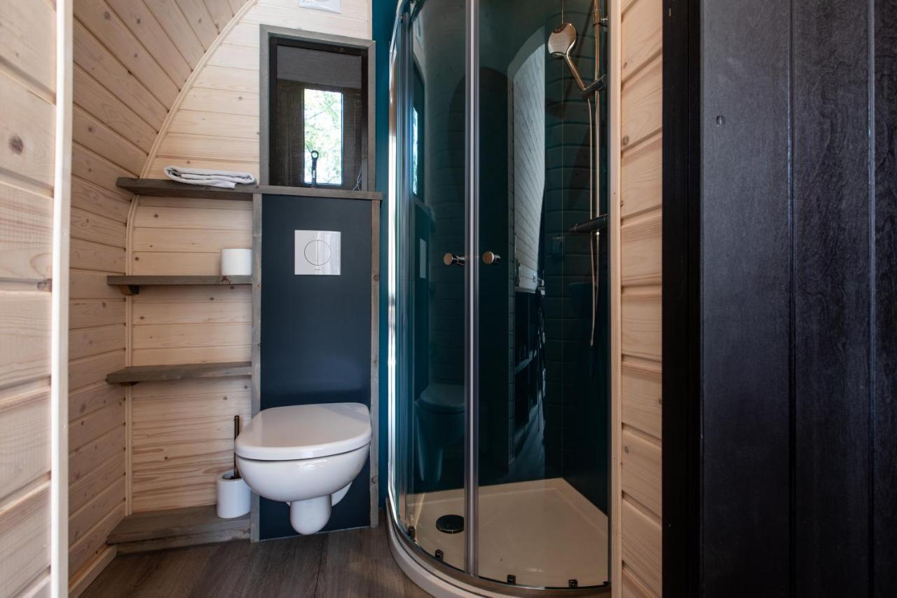 Pod Huisje Met Hottub ドックム エクステリア 写真