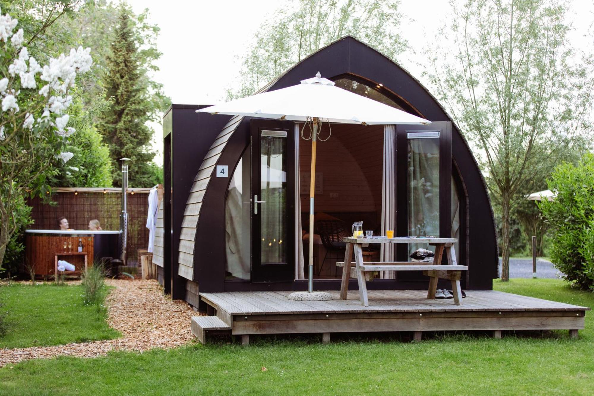 Pod Huisje Met Hottub ドックム エクステリア 写真