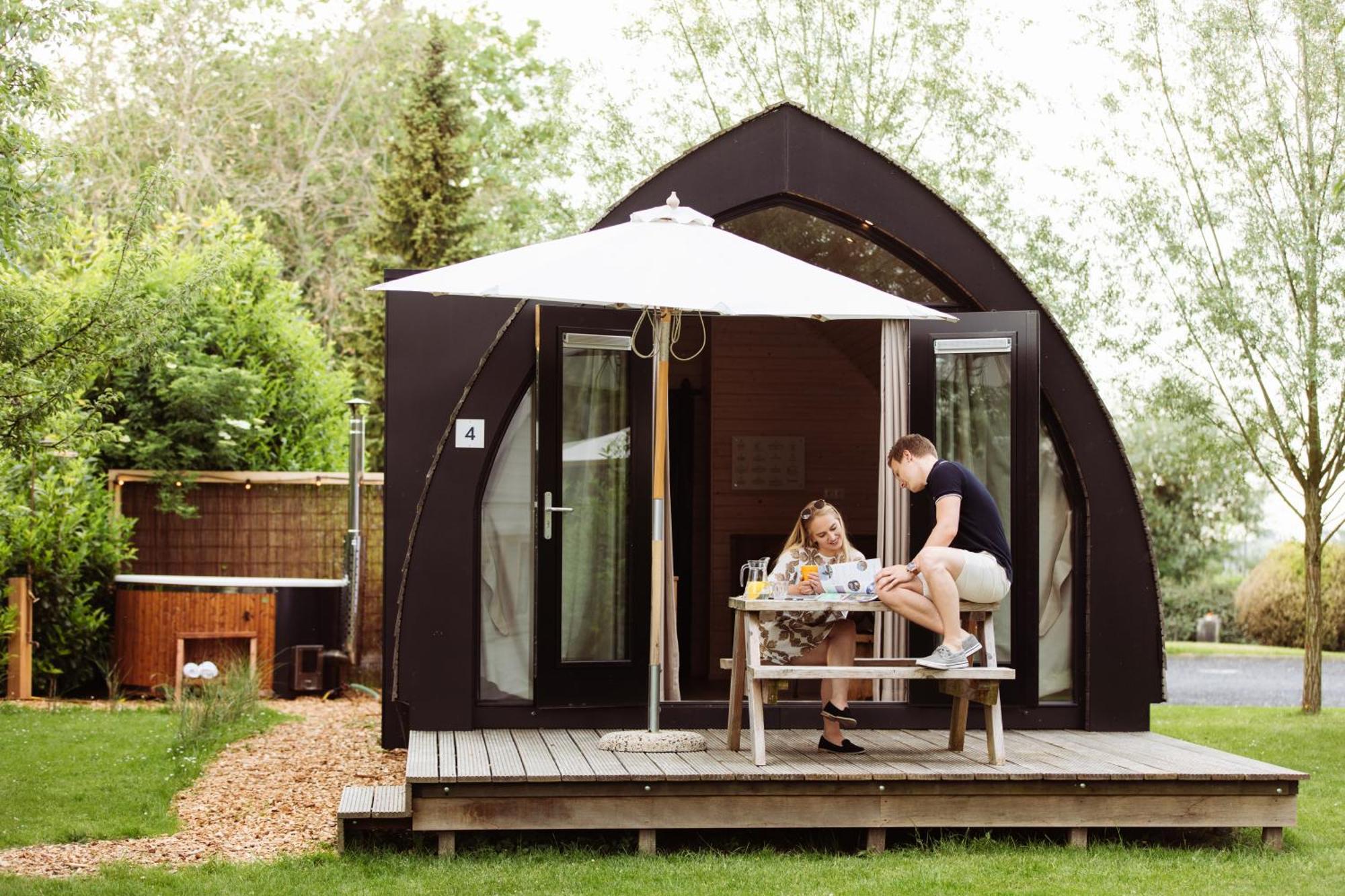 Pod Huisje Met Hottub ドックム エクステリア 写真